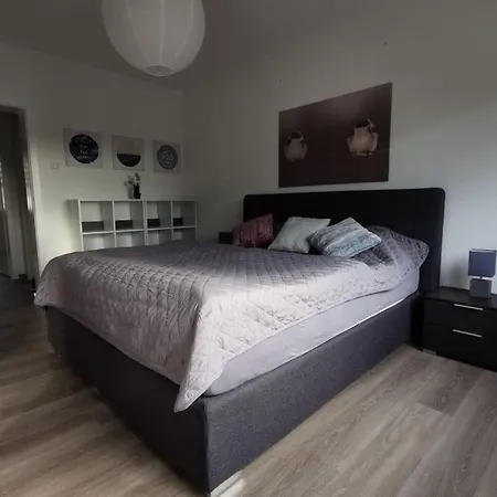 Appartement Schoene In Fuer Beruf Und Privat